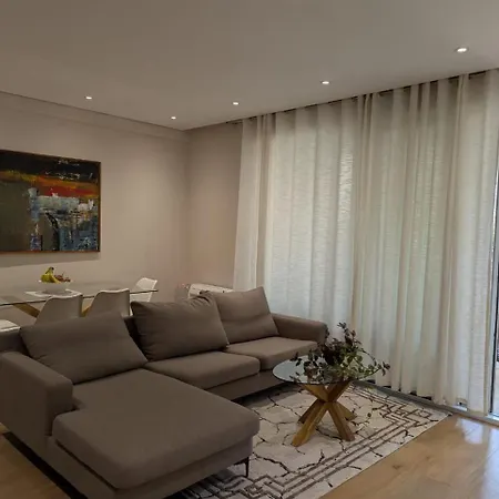 Tedi's Garden Lalzit Bay Casa vacanze *